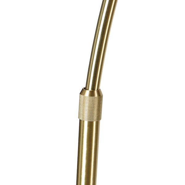 Detail einer goldenen Stehlampe mit verstellbarem Element