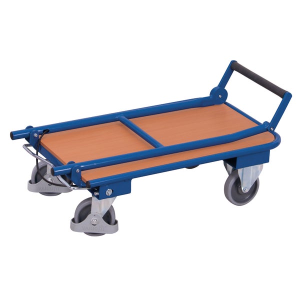 Transportwagen mit blauem Metallrahmen, Holzplattform und vier Rollen, inklusive klappbarem Schiebebügel mit schwarzem Griff.