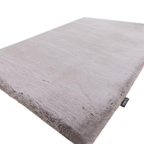 Rechteckiger Hochflor Teppich mit weicher Oberfläche von Meghan Lalee Deutschland