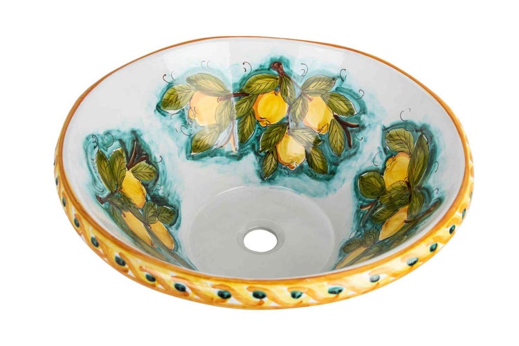Weiße Keramikschale mit gelb-grünem Randmuster, konische Form.