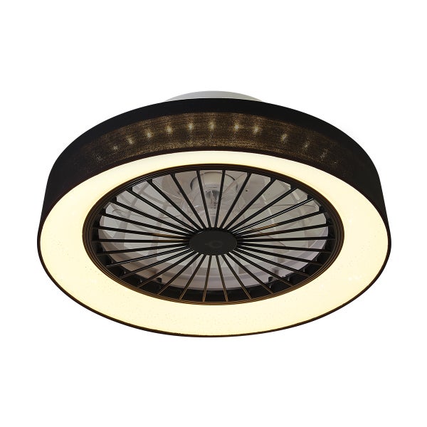 Runder Deckenventilator mit integrierter LED Beleuchtung und Textilschirm für eine gleichmäßige Raumklimatisierung.
