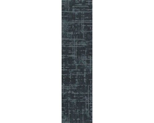 Teppichläufer mit abstraktem Muster aus feinen Linien.