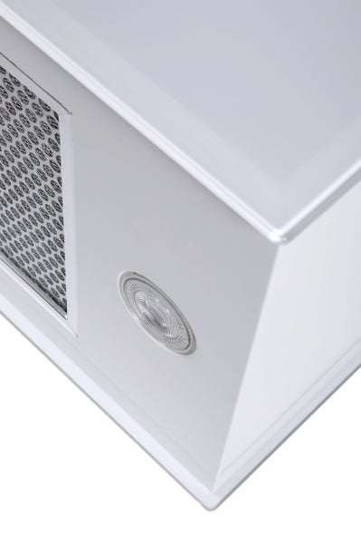 Detailansicht einer Dunstabzugshaube mit integrierter Beleuchtung und Metallfettfilter