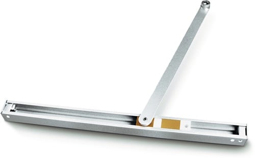 Silberfarbene Gleitschiene für Türschließer aus Metall.