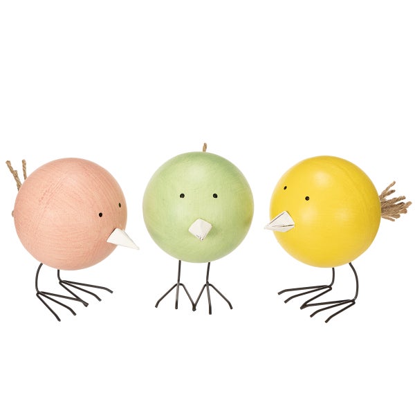 Dekorative Holzfiguren in Vogelform für Ostern