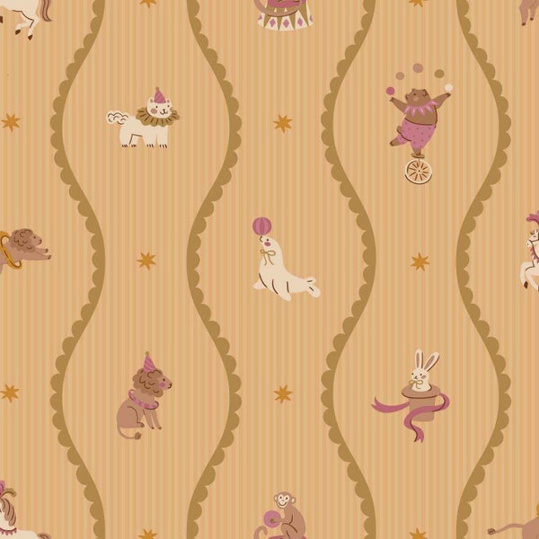 Papiertapete für das Kinderzimmer mit Zirkusmotiven, verschiedenen Tieren, Wellenlinien und kleinen Sternen.