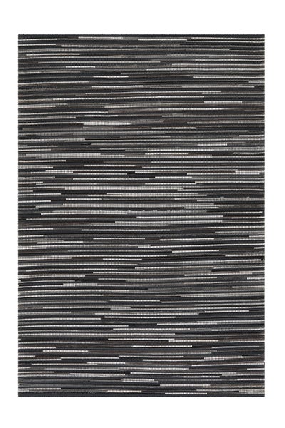 Gewebter Teppich mit horizontalem Streifenmuster in verschiedenen Grau- und Weißtönen.