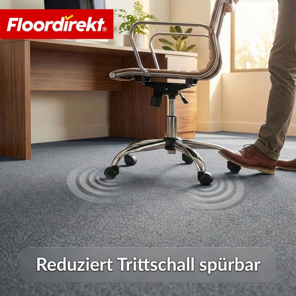 Büroszene mit Teppichboden zur Trittschalldämmung und Büromöbeln