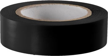 Eine Rolle schwarzes Isolierband für Elektroinstallationen.