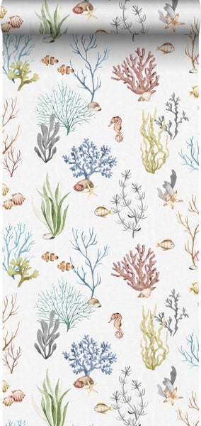 Vliestapete mit Unterwasser-Motiven im Aquarell-Stil mit Korallen, Fischen, Seepferdchen und Seesternen.