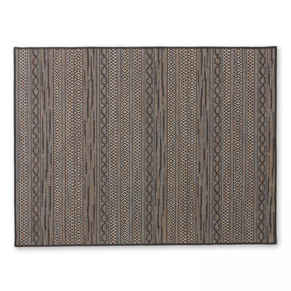 Flachgewebe-Teppich für innen und außen mit braunem Streifenmuster und geometrischen Details.