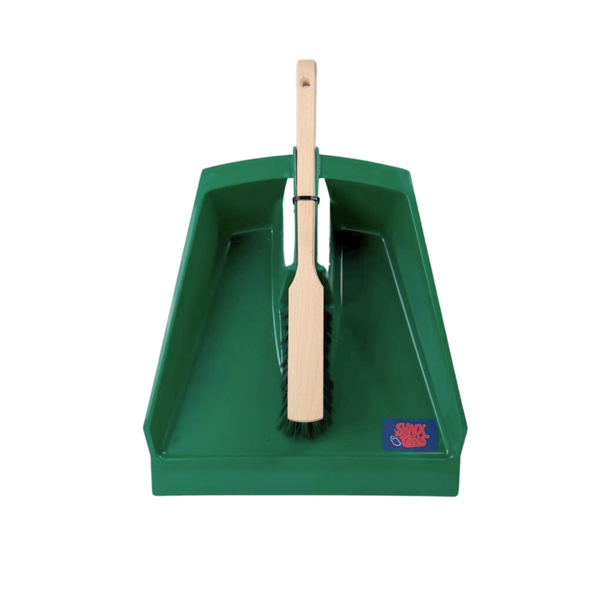 Kehrgarnitur mit Kehrblech und Handfeger