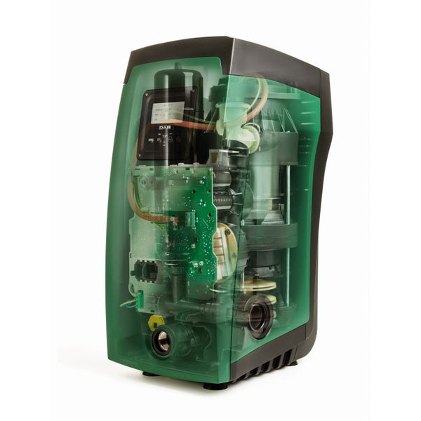 Hauswasserwerk mit Einblick in das Innenleben