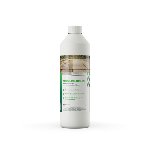 Flasche mit Novushield Imprägnierung für mineralische Außenflächen zum Schutz vor Feuchtigkeit Schmutz und Frostschäden