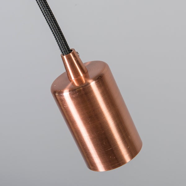 Kupferfarbene Lampenfassung mit Textilkabel