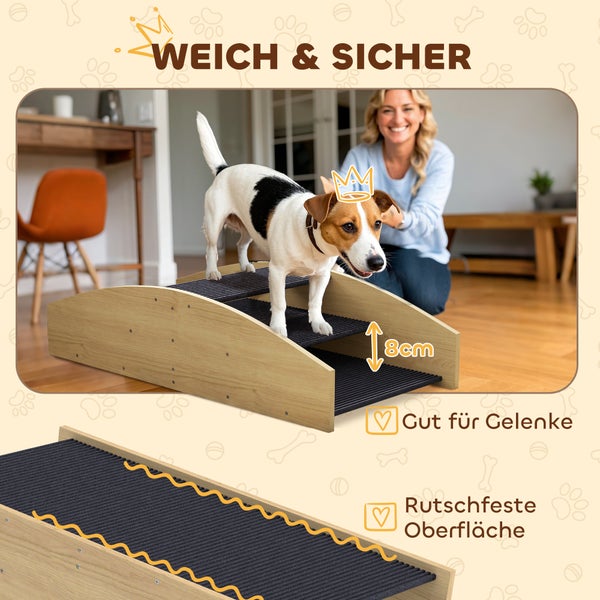 Holz-Hunderampe für Hunde bis 15 Kilogramm und 40 Zentimeter Länge. Szene mit Jack Russell Terrier auf der Rampe und Frau auf dem Sofa.