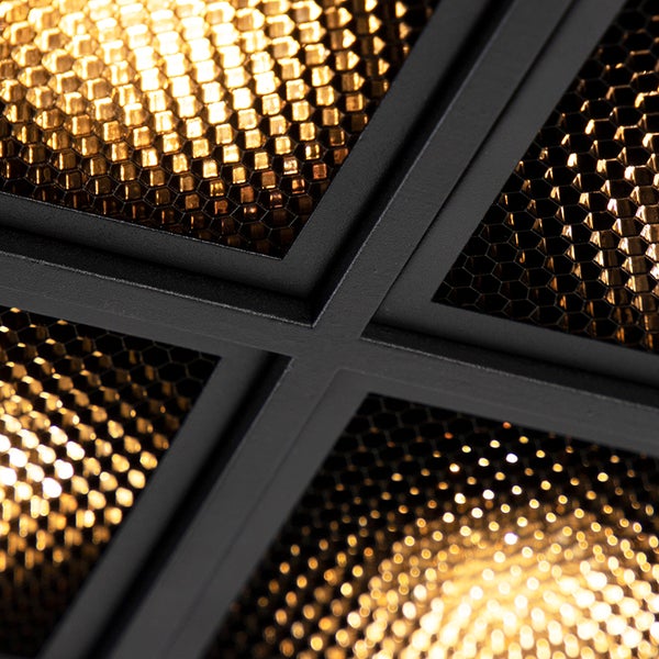 Detailansicht einer Deckenleuchte mit Gitterstruktur