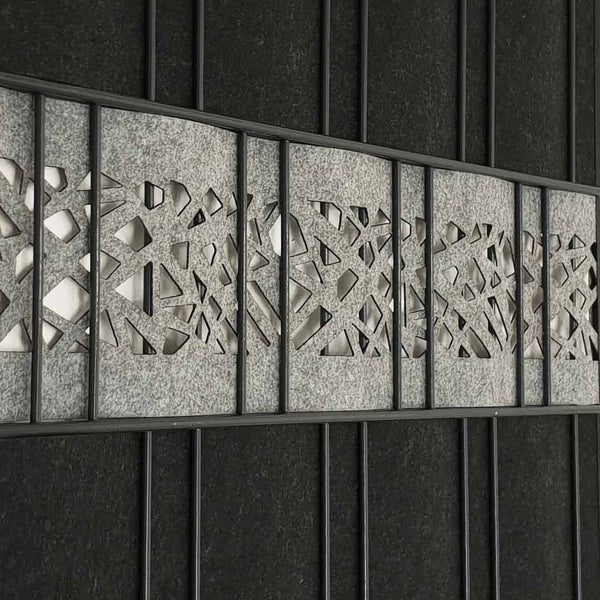 Dekoratives Metallgitter mit geometrischem Muster zur Verwendung im Innen- und Außenbereich