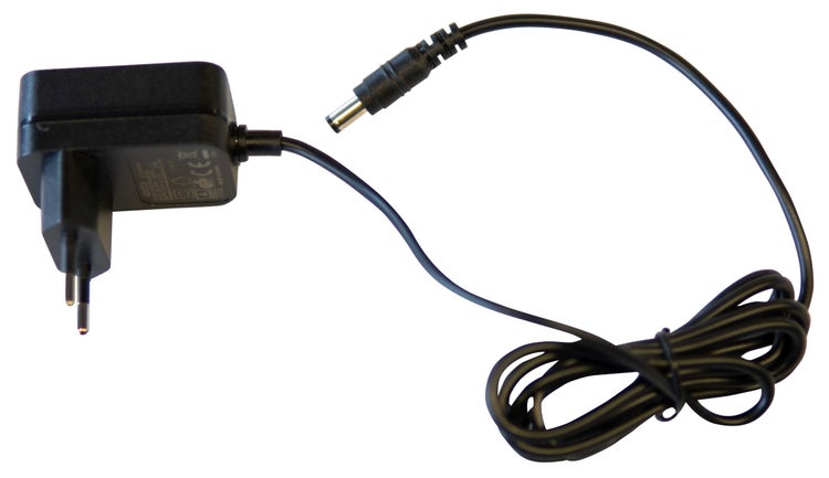 Netzteil mit Stecker und Kabel