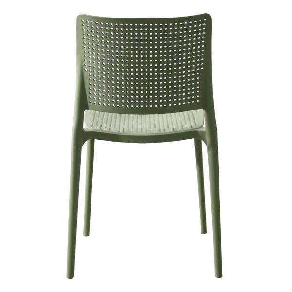 Grüner Gartenstuhl aus Kunststoff mit perforierter Rückenlehne und Sitzfläche.