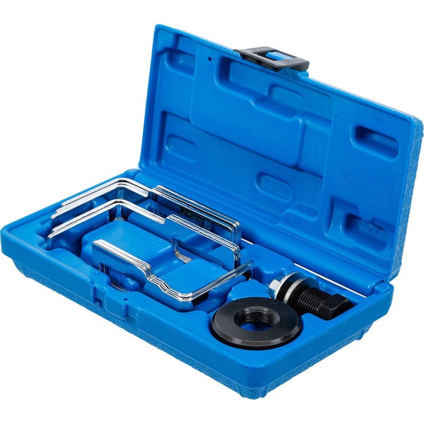 Werkzeugsatz mit Inbusschlüsseln und Zubehör in einem blauen Kunststoffkoffer