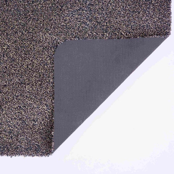 Schmutzfangmatte mit rutschfester Rückseite