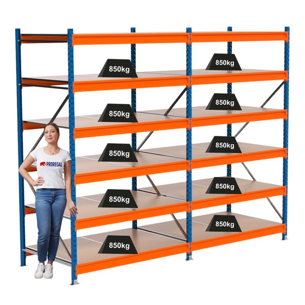 Schwerlastregal mit acht Ebenen und einer Traglast von 850 Kilogramm pro Ebene