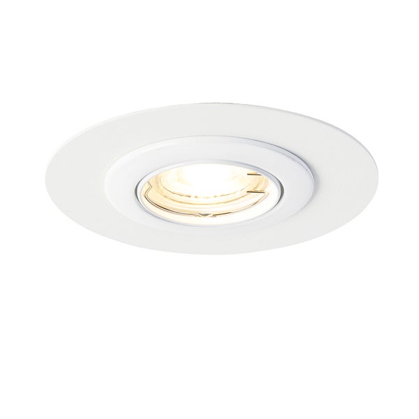 Runder Einbaustrahler mit warmweißem Licht und weißem Gehäusering.