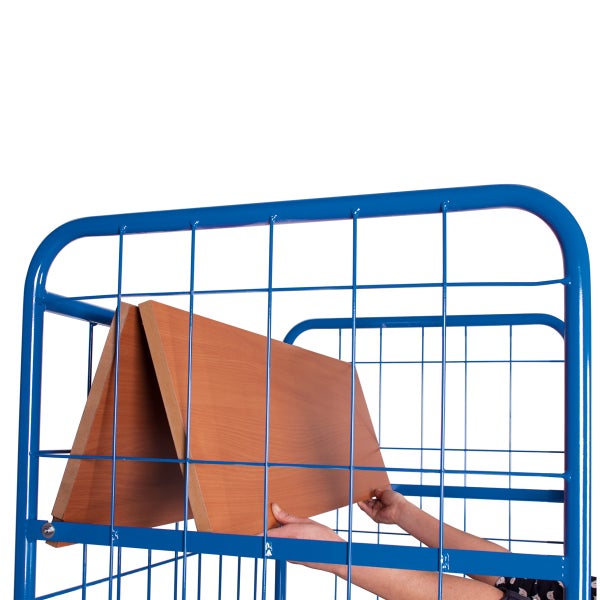 Blauer Gitterwagen mit Holzböden