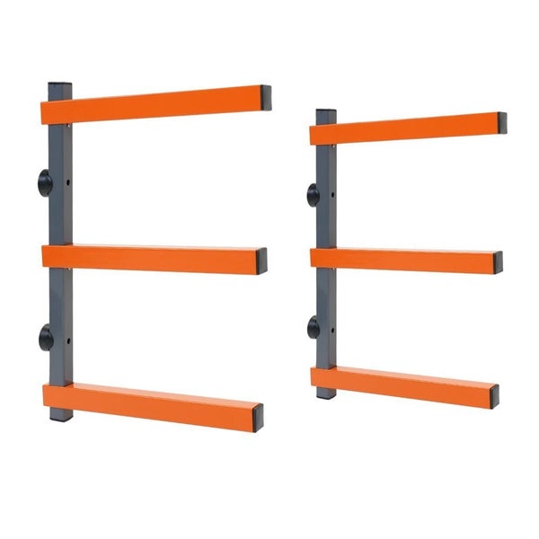 Wandregal-Set für Langgut aus Metall in Orange und Grau mit drei Ebenen.