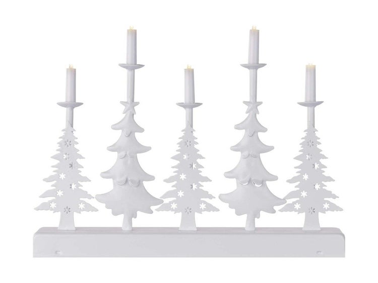 LED Lichterbogen mit fuenf Tannenbaum Silhouetten und LED Kerzen fuer weihnachtliche Tischdekoration
