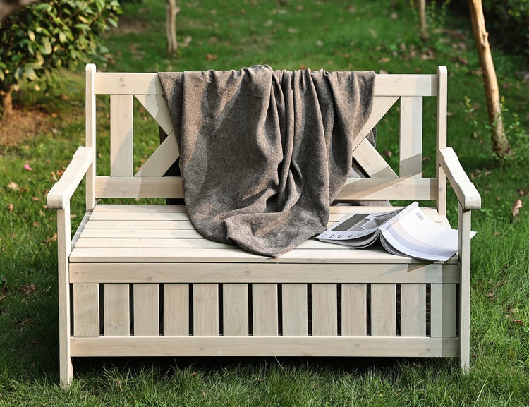 needs&wants® Gartenbank Holz wetterfest mit Stauraum und Abdeckung, 2-Sitzer Truhenbank Holzbank klassisch, Parkbank Sitzbank massiv Garten Outdoor mit Truhe, Naturholz Massivholz, grau-beige