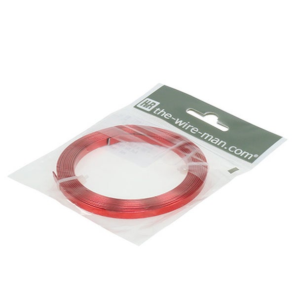 Roter Aluminium Flachdraht für Bastelarbeiten in einer transparenten Verpackung von the-wire-man.com.