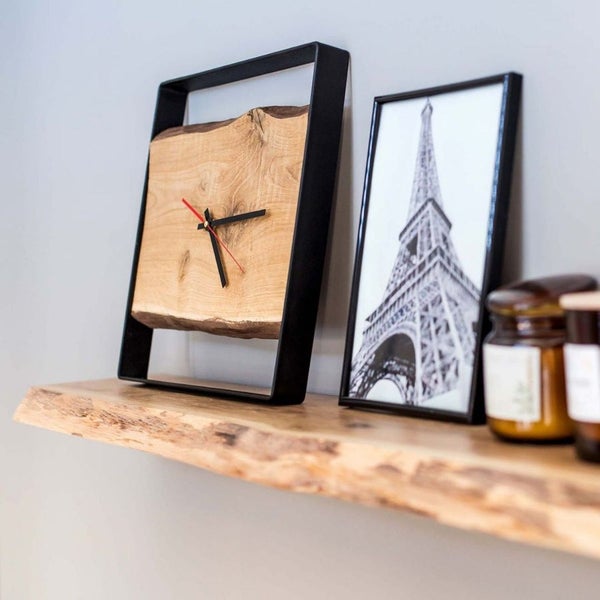 holz4home Quadratische Wanduhr mit Stahlrahmen aus massiver Eiche