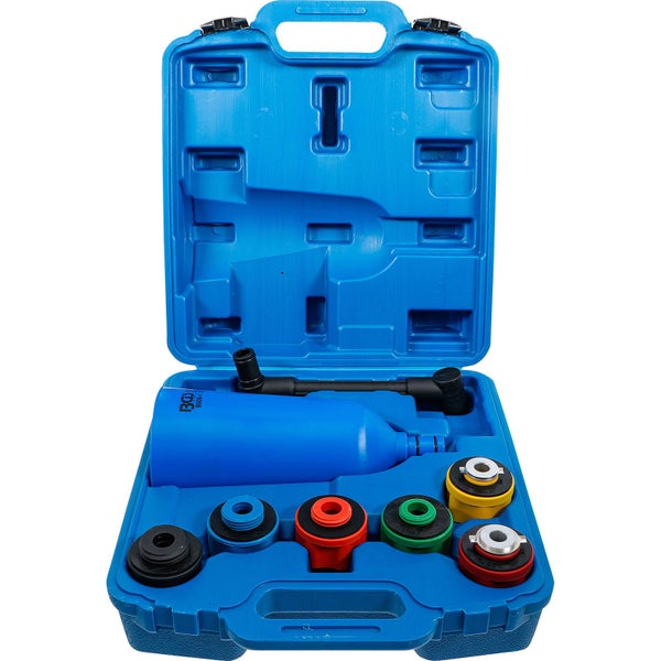 Kühlmittel-Befüllgerät im blauen Koffer