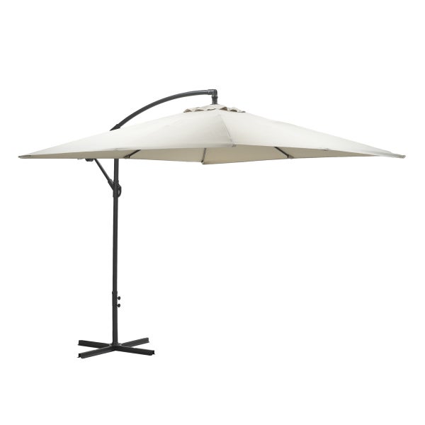 Beige Ampelschirm mit dunklem Metallgestell und Kreuzfuß für Garten oder Terrasse.