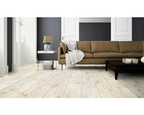 Bodenbelag mit Holzmuster