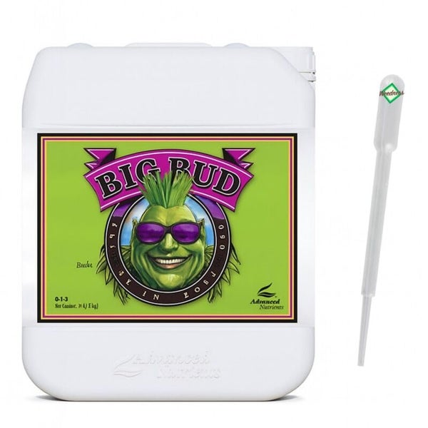 Weißer Kanister mit Advanced Nutrients Big Bud Flüssigdünger und einer Dosierpipette.