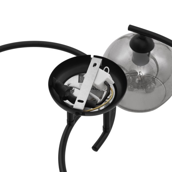 Deckenleuchte mit Glaskugeln und schwarzem Metallgestell zur Montage an der Decke