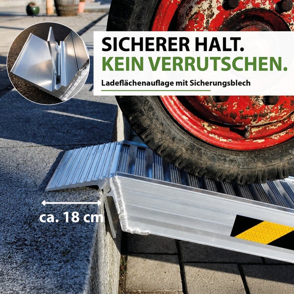 Auffahrrampe aus Aluminium mit Sicherheitsblech für sicheren Halt beim Beladen von Fahrzeugen