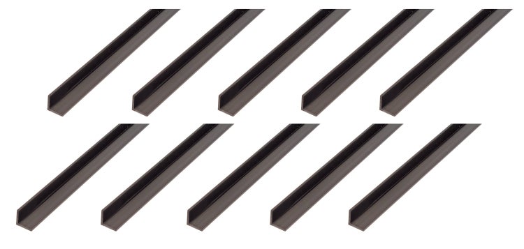 Set von zehn identischen Winkelprofilen aus Metall für verschiedene Montageanwendungen