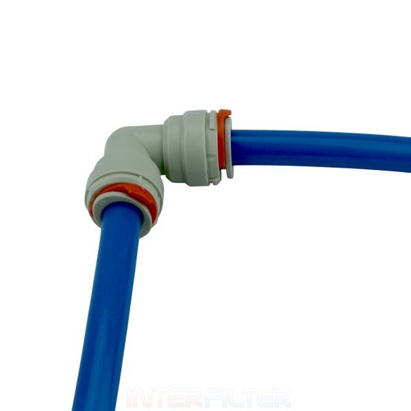 Winkelverbinder fuer Kunststoffrohre zur Installation von Wasserleitungen oder Wasserfiltersystemen