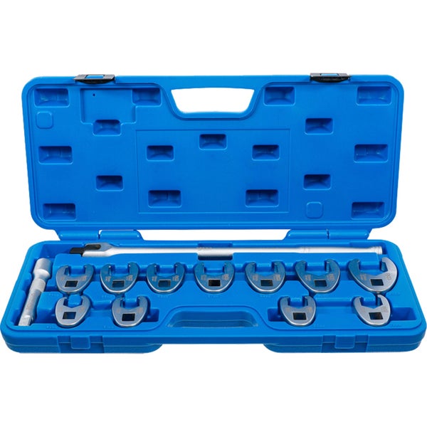 Steckschlüssel-Satz in geöffnetem, blauem Kunststoffkoffer