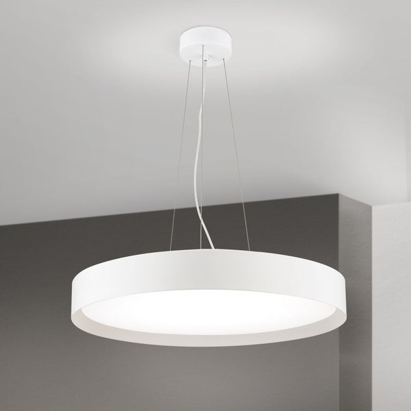 Moderne runde LED Pendelleuchte mit flachem Design und Aufhängung an der Decke.