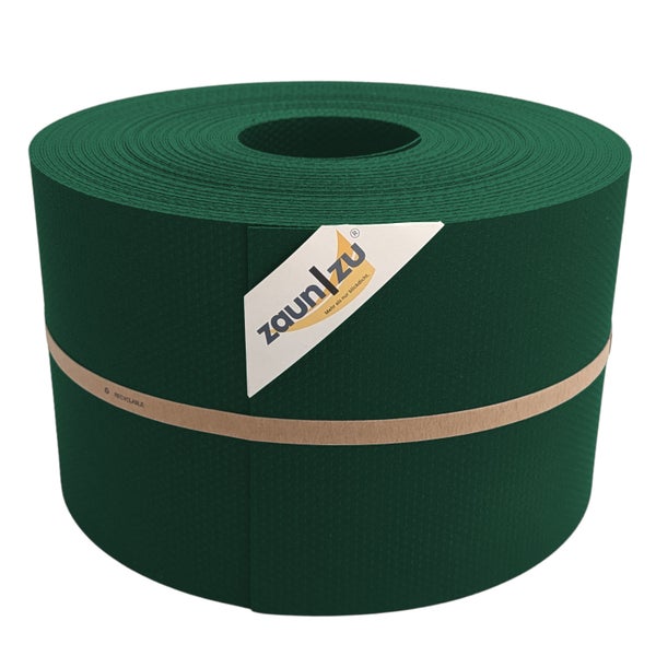 Zaunblende als Sichtschutzrolle von Zaunlzu mit Logo und Papierbanderole