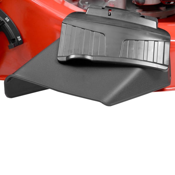 Seitenauswurf für Rasenmäher aus schwarzem Kunststoff.