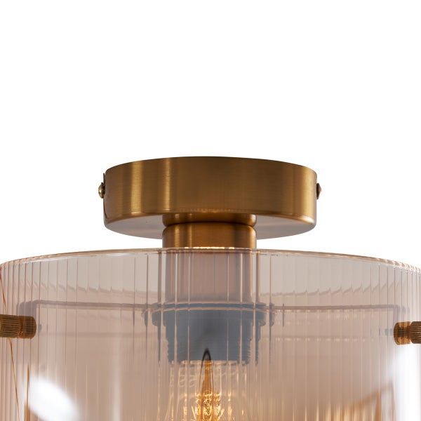 Deckenleuchte mit geripptem Glasschirm