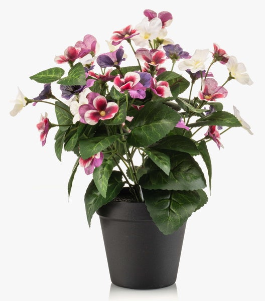 Künstliches Stiefmütterchen im schwarzen Topf mit bunten Blüten und grünen Blättern.