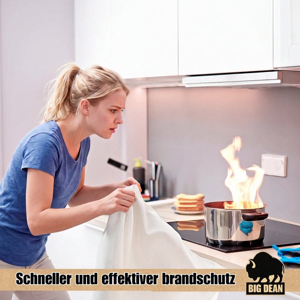 Eine Frau löscht einen Topfbrand auf einem Herd mit einer Löschdecke als Brandschutz. Big Dean Logo.