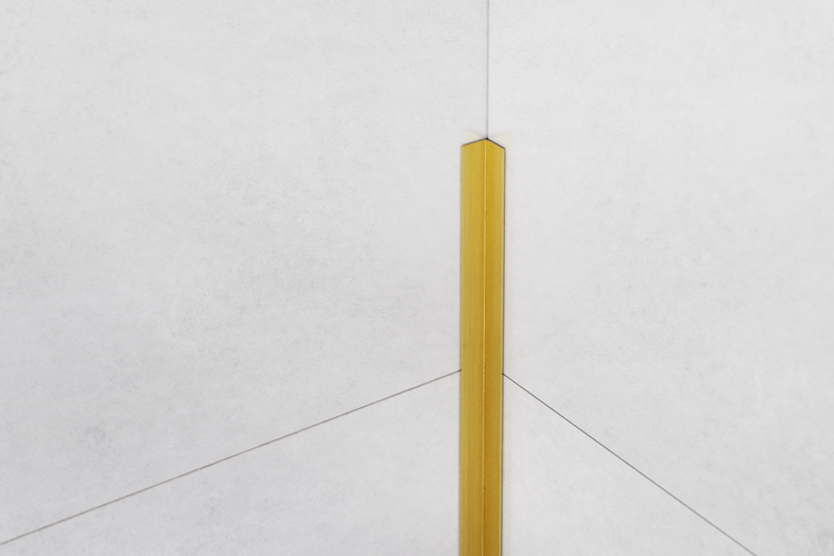 Inneneck-Li-Profil aus Edelstahl 1 cm x 1 cm x 270 cm – satiniertes Gold